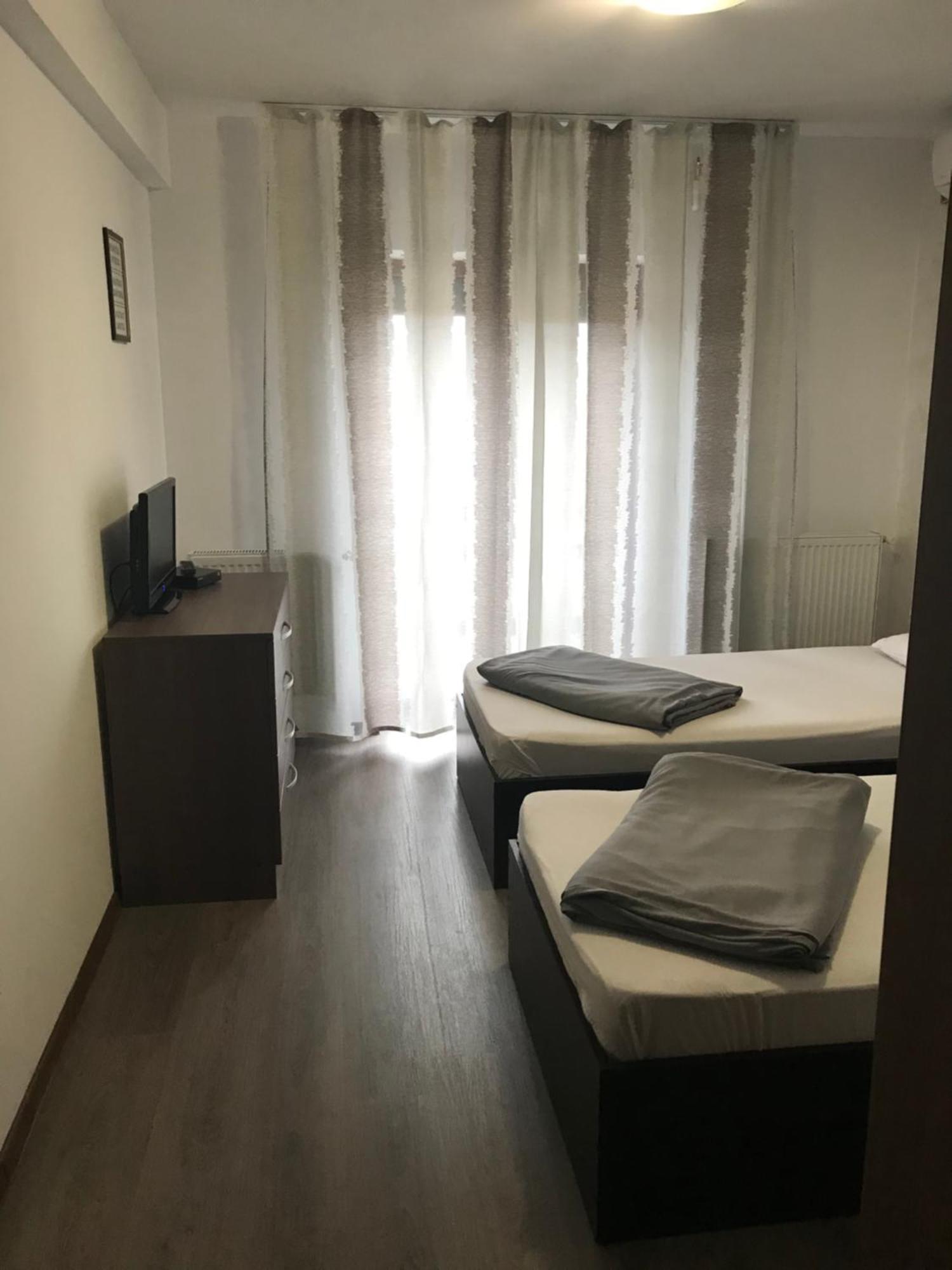 מלון Galaţi Casa Mario מראה חיצוני תמונה
